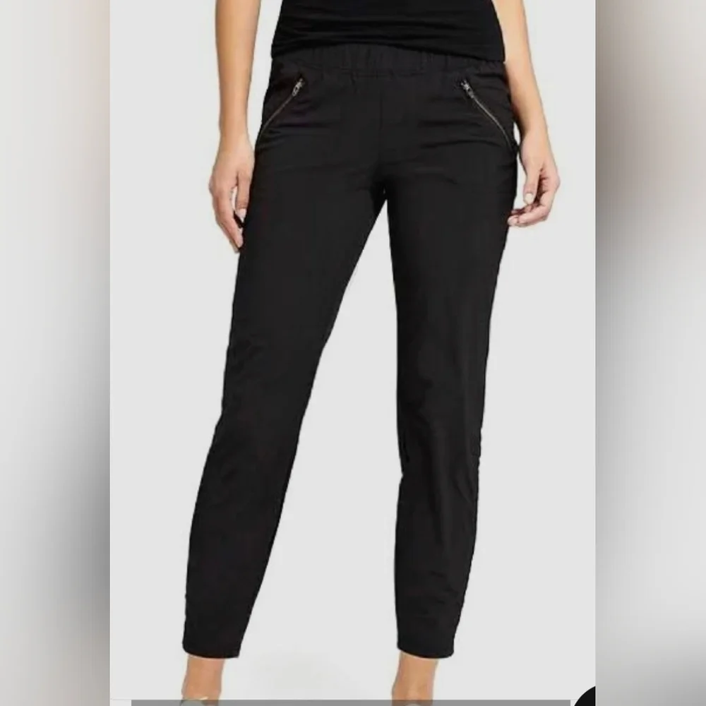Athleta Women's Black Straight Leg Pants, Size 10